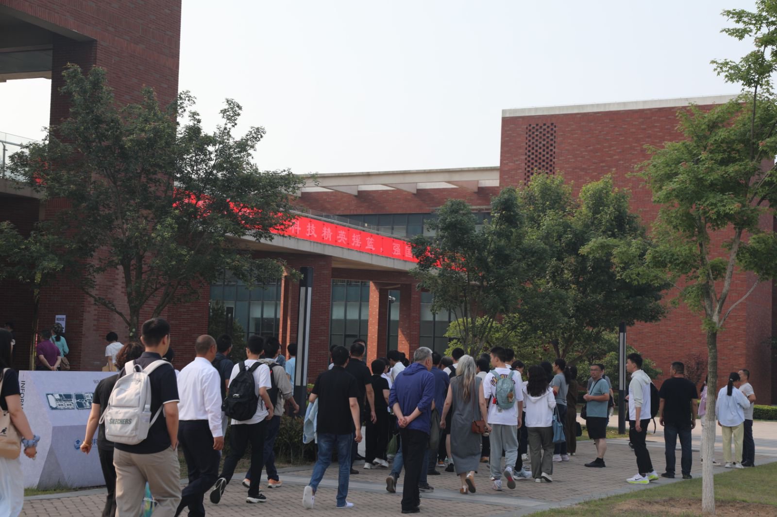 中国科学院大学海洋学院圆满完成中国科学院大学2026年本科招生综合评价（山东省）面试组织工作